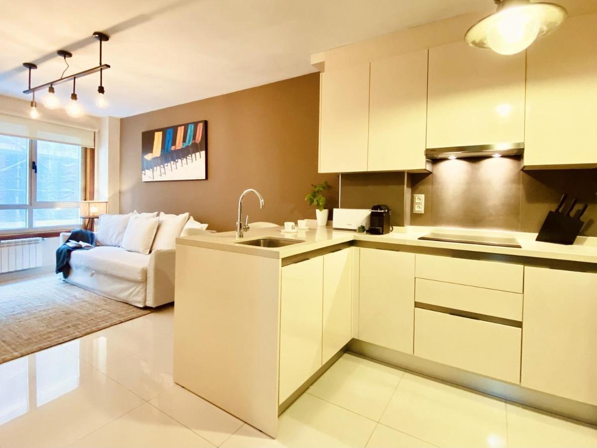 Orzan Beach Surf Apartment 아 코루냐 외부 사진
